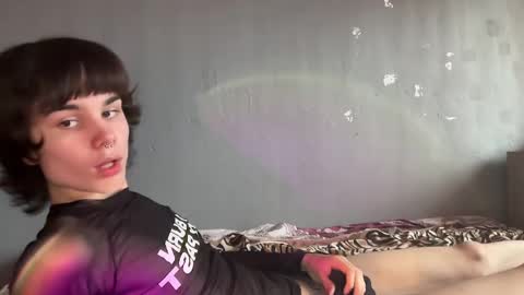Snapshot of laski_twink chatting on June 3, 2026, 4:45 pm laski_twink online show from June 3, 2026, 4:45 pm