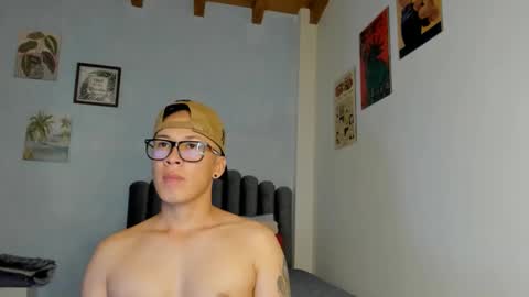 lass_nazar online show from April 25, 2026, 1:19 am