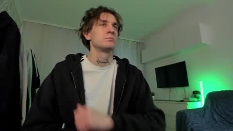 acie online show from March 6, 2025, 12:41 pm