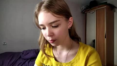 Snapshot of lateshastarnaud chatting on May 11, 2026, 8:09 am Linet online show from May 11, 2026, 8:09 am