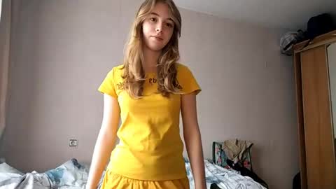 Snapshot of lateshastarnaud chatting on May 20, 2026, 8:09 am Linet online show from May 20, 2026, 8:09 am