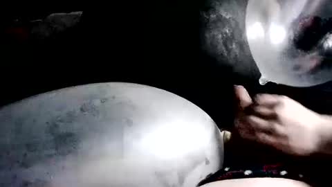 latexchris77 online show from February 20, 2026, 11:38 pm