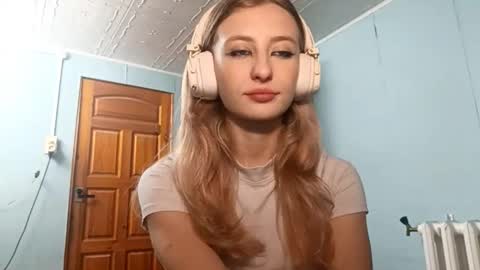 Snapshot of laticiacalicutt chatting on October 14, 2025, 3:02 pm Amelia online show from October 14, 2025, 3:02 pm