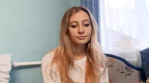 Snapshot of laticiacalicutt chatting on October 17, 2025, 11:24 am Amelia online show from October 17, 2025, 11:24 am