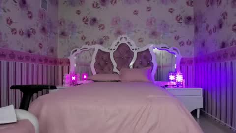 Valeria  online show from February 25, 2025, 5:19 am