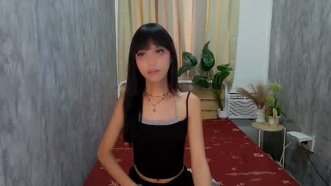 latina_andrea online show from July 27, 2026, 12:17 am