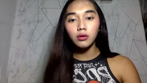 latina_kia online show from April 18, 2026, 7:58 pm