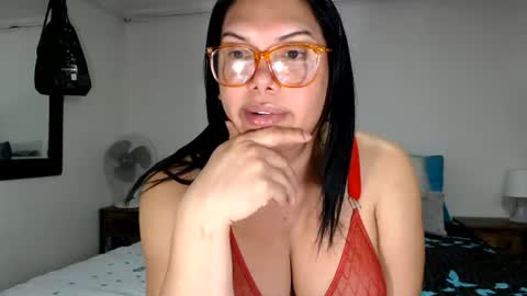 FLOR SALVAJE online show from June 17, 2026, 12:46 am