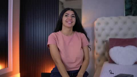 Latina online show from May 31, 2026, 5:53 pm