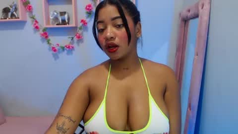 Snapshot of latinbrunett1 chatting on July 20, 2026, 9:50 pm latinbrunett1 online show from July 20, 2026, 9:50 pm