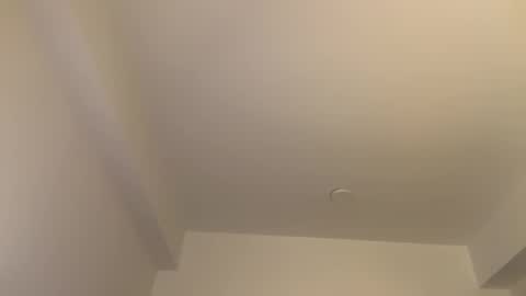 Hi -  online show from November 3, 2025, 4:36 am