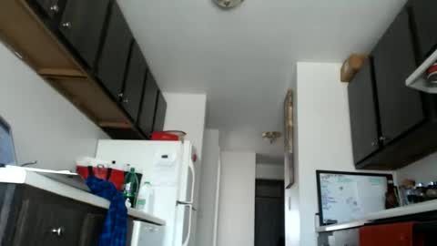 Snapshot of latinfyre chatting on December 1, 2024, 4:29 pm Chris online show from December 1, 2024, 4:29 pm