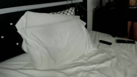 Snapshot of latinfyre chatting on December 23, 2024, 2:13 am Chris online show from December 23, 2024, 2:13 am