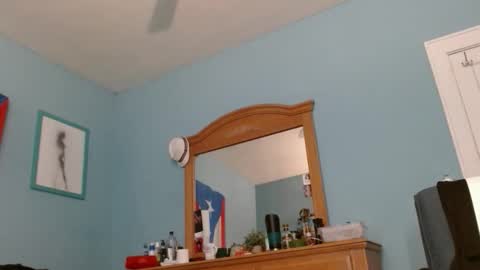 Snapshot of latinfyre chatting on October 11, 2025, 5:22 pm Chris online show from October 11, 2025, 5:22 pm