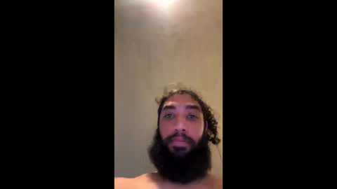 Snapshot of latinlover199518 chatting on December 28, 2024, 10:13 pm latinlover199518 online show from December 28, 2024, 10:13 pm