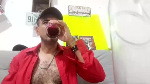 Snapshot of latinmartin254 chatting on September 9, 2025, 1:38 am latinmartin254 online show from September 9, 2025, 1:38 am