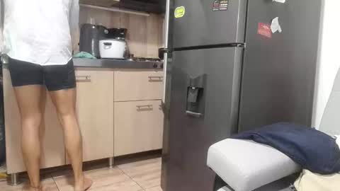 Snapshot of latinmartin254 chatting on November 5, 2025, 12:54 am latinmartin254 online show from November 5, 2025, 12:54 am