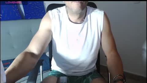 Snapshot of latinmartin254 chatting on March 5, 2026, 12:39 am latinmartin254 online show from March 5, 2026, 12:39 am