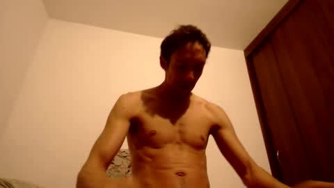 Snapshot of latinndexter chatting on April 20, 2026, 12:02 am DEXTER online show from April 20, 2026, 12:02 am