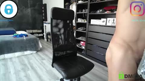 Snapshot of latino23bom chatting on March 16, 2026, 1:26 pm sam online show from March 16, 2026, 1:26 pm