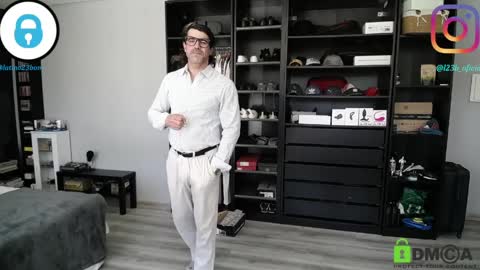 Snapshot of latino23bom chatting on March 31, 2026, 12:05 pm sam online show from March 31, 2026, 12:05 pm