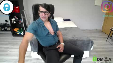 Snapshot of latino23bom chatting on April 14, 2026, 10:54 am sam online show from April 14, 2026, 10:54 am