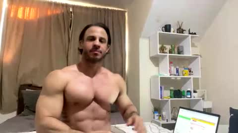 Snapshot of latino_rodri chatting on May 27, 2026, 7:16 am latino_rodri online show from May 27, 2026, 7:16 am