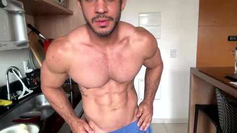 latino_rodri online show from July 6, 2026, 2:36 pm