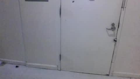 latinobooty66 online show from November 18, 2025, 2:39 am