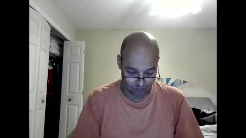 latinoinfla online show from December 1, 2024, 8:20 pm