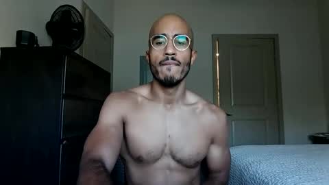 latinomixedbbc online show from November 11, 2025, 4:40 pm