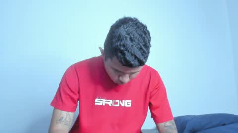 Snapshot of latinsguys2026 chatting on April 2, 2026, 11:52 am Steven online show from April 2, 2026, 11:52 am