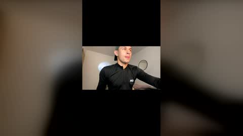 Snapshot of latinweekend chatting on January 18, 2026, 10:13 pm latinweekend online show from January 18, 2026, 10:13 pm