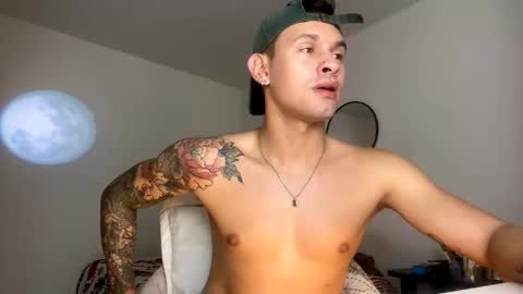 Snapshot of latinweekend chatting on February 12, 2026, 8:26 pm latinweekend online show from February 12, 2026, 8:26 pm