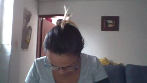 Laura online show from February 25, 2026, 1:43 pm