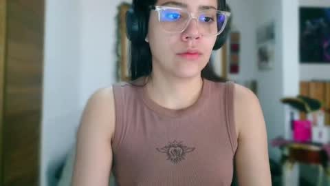 Snapshot of laujgray chatting on May 29, 2026, 3:21 pm laujgray online show from May 29, 2026, 3:21 pm