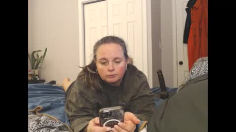 LauLauMa online show from April 3, 2026, 1:14 am