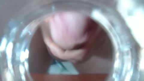 Snapshot of launeeee1 chatting on March 22, 2026, 6:33 pm launeeee1 online show from March 22, 2026, 6:33 pm