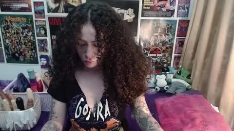  Wen  online show from March 10, 2025, 10:45 pm