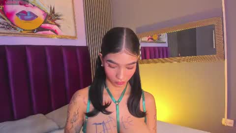 Laura online show from July 28, 2026, 2:13 pm