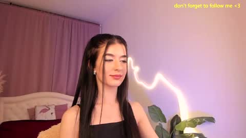 Laura online show from March 22, 2026, 8:45 pm