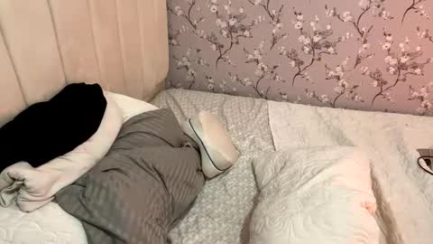 laura online show from January 6, 2025, 6:25 am