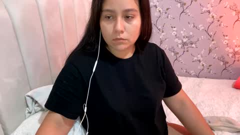 laura online show from January 8, 2025, 2:14 am