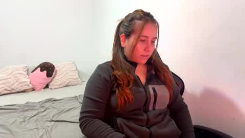 laura online show from April 19, 2026, 2:00 am