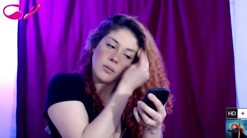 weedcam Curly Laura OF    online show from January 31, 2025, 8:22 pm