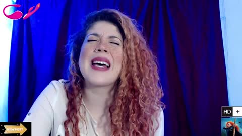 weedcam Curly Laura OF    online show from February 4, 2025, 8:49 pm