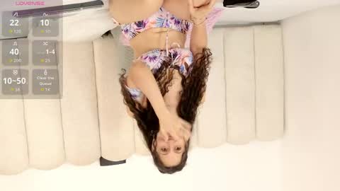 laura_homme online show from June 6, 2026, 10:47 pm