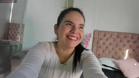 laura hotties online show from July 13, 2026, 1:14 pm