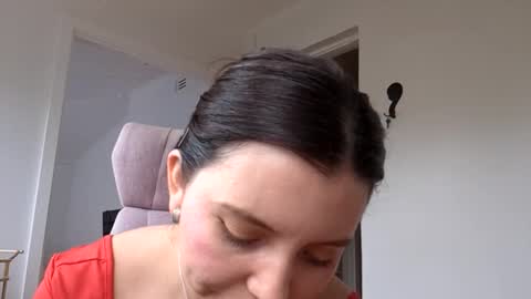 Snapshot of laura_lee chatting on January 16, 2025, 2:09 am Laura Lee. online show from January 16, 2025, 2:09 am