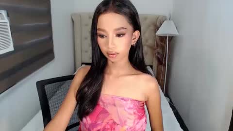 Laura leighxx online show from January 9, 2025, 3:47 am